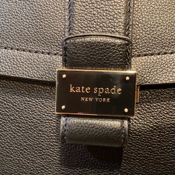 Kate Spade NY Nouveau Black Pebbled Leather Flap Bag/Purse/Backpack Medium Size - Picture 6 of 16